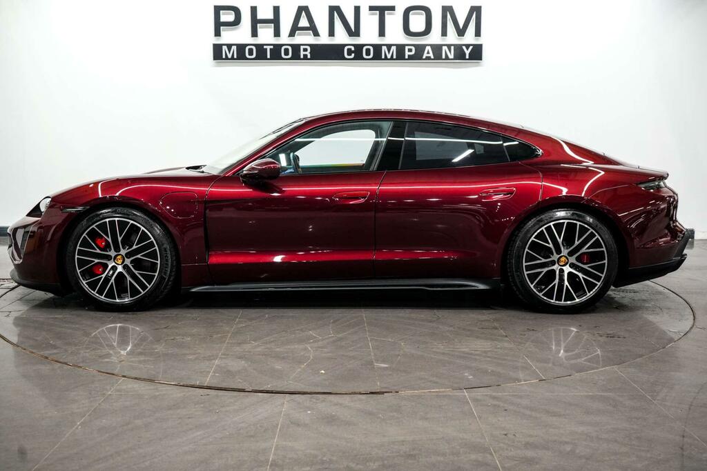 Porsche Taycan Performance Plus 93.4Kwh Gts 4Wd 11Kw Ch  Red #4