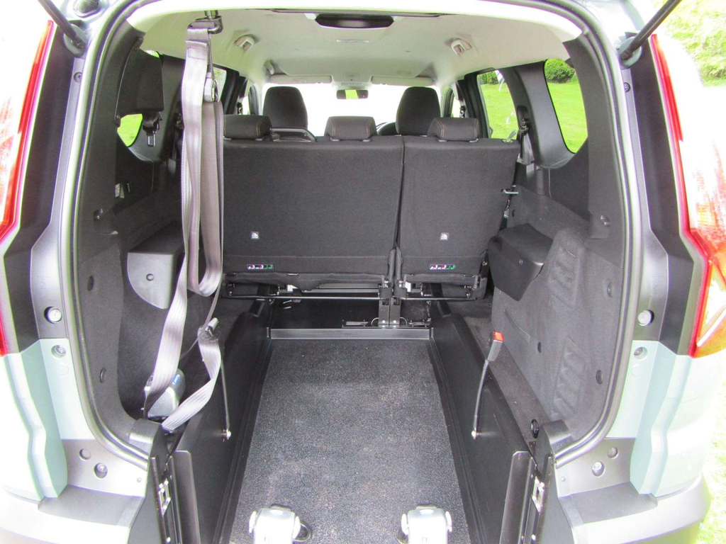 Dacia Jogger Tce Extreme 4,000 Miles Wheelchair Accessible Ve  #6