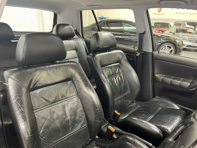 Volkswagen Golf 1.8L Green #14