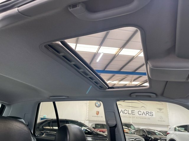 Volkswagen Golf 1.8L Green #20
