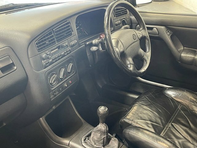 Volkswagen Golf 1.8L Green #16
