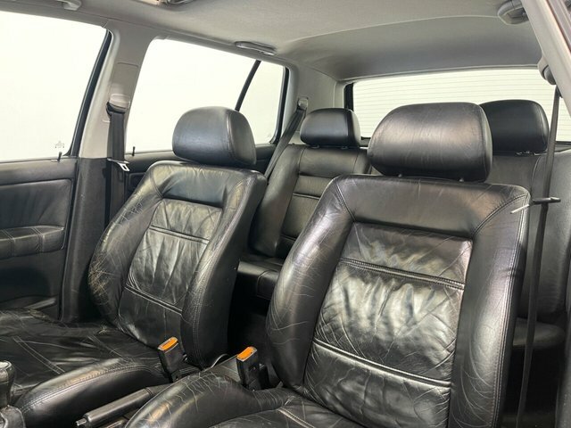 Volkswagen Golf 1.8L Green #17
