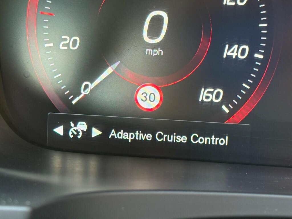 Volvo S90 2.0 D4 R-design Euro 6 Ss BG19LCY Grey #2