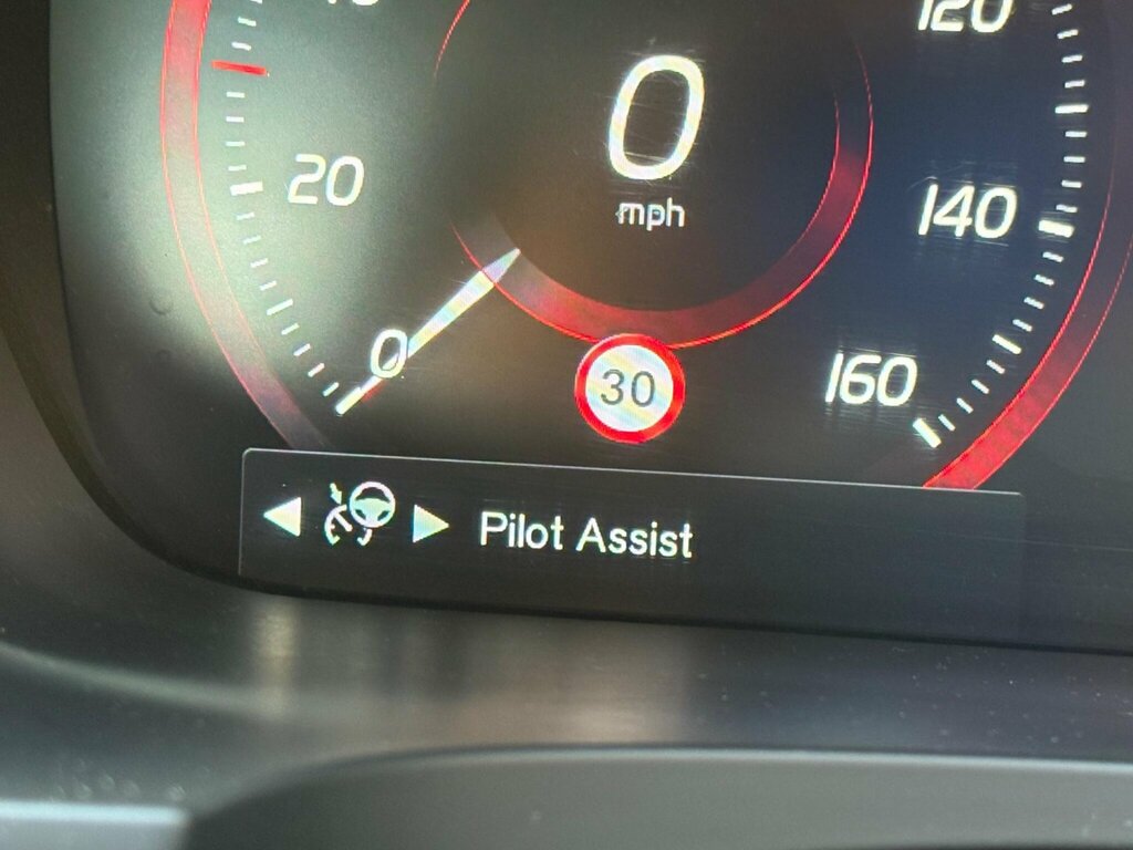 Volvo S90 2.0 D4 R-design Euro 6 Ss BG19LCY Grey #3