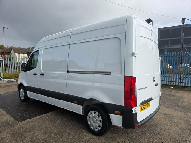 Mercedes-Benz Sprinter 2.1 314 Cdi Premium Mwb L2 H2 150 Bhp Euro 6 KP21MFO White #3