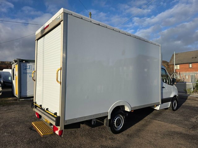 Mercedes-Benz Sprinter 2.1 314 Cdi Progressive Mwb Low Loader L2 143 Bhp PG21CXE White #3