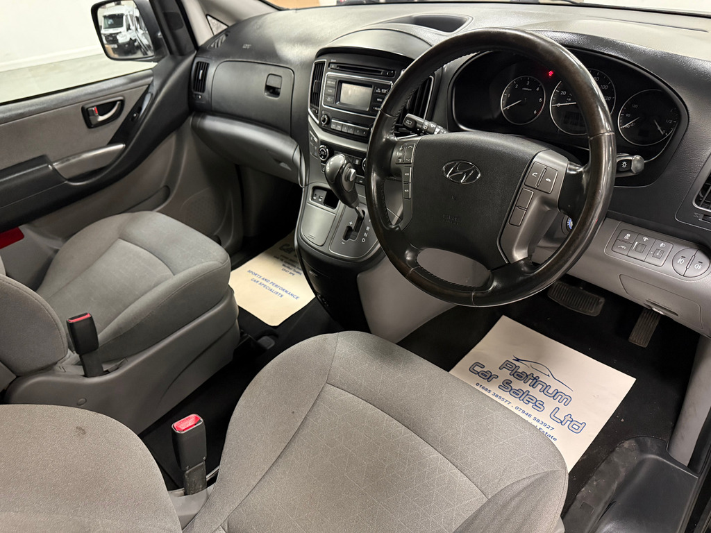 Hyundai I800 Crdi Se 8 Seater Black #5