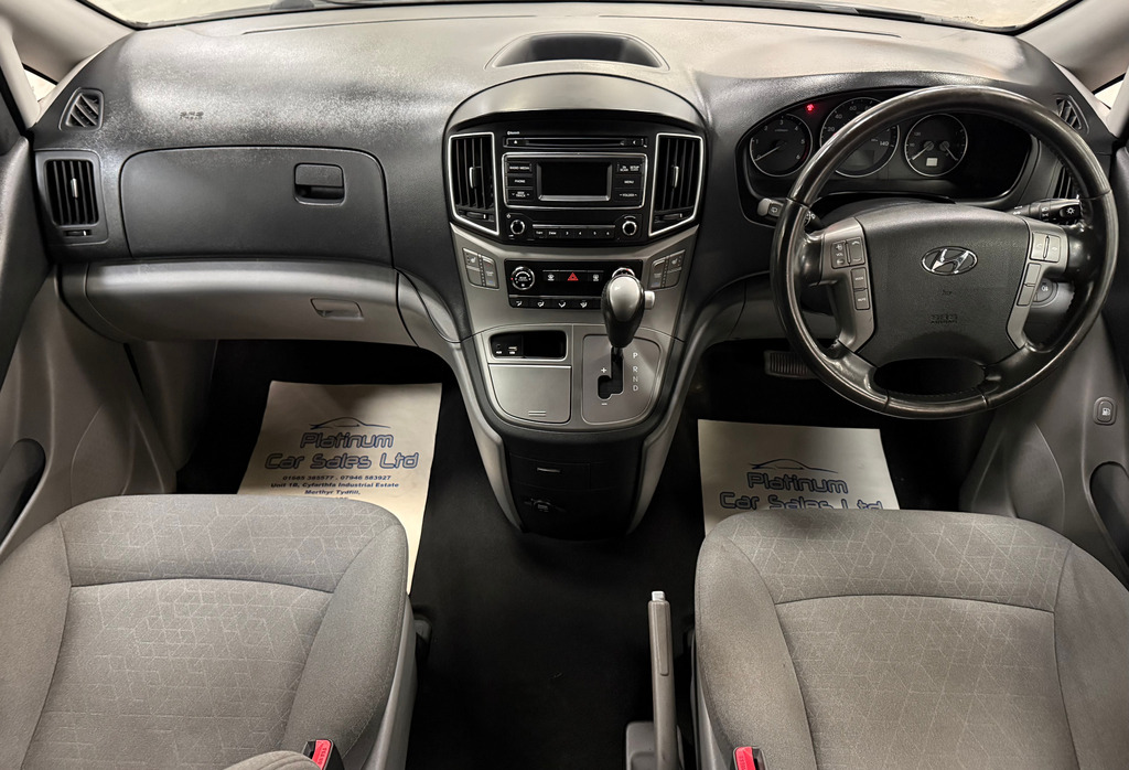 Hyundai I800 Crdi Se 8 Seater Black #4