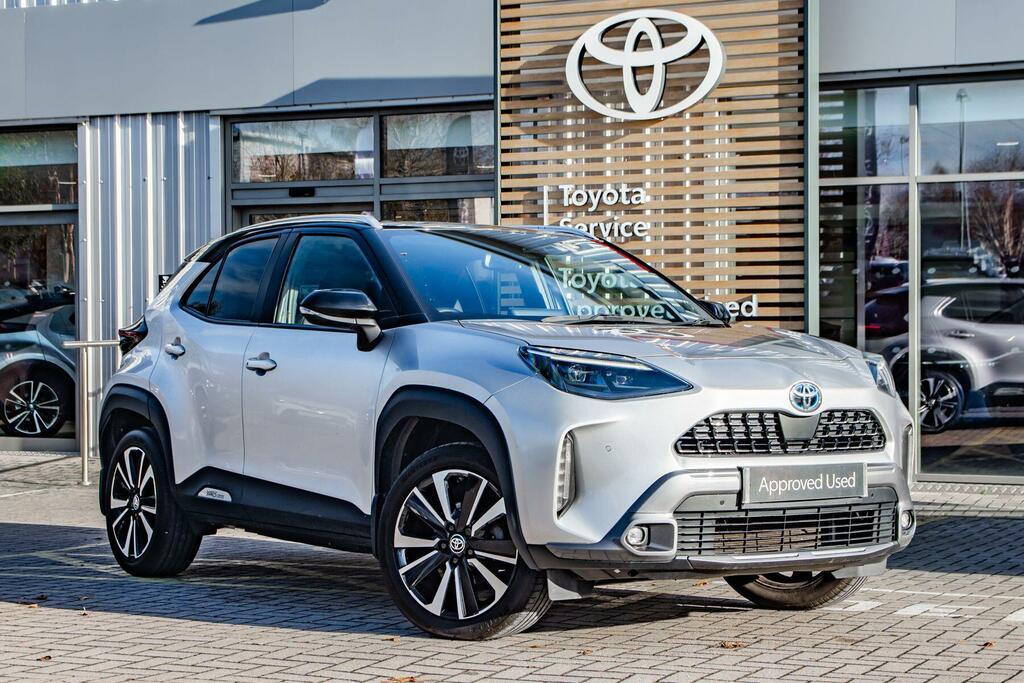 Toyota Yaris Cross 1.5 Vvt-h Premiere Edition E-cvt Euro 6 Ss Silver