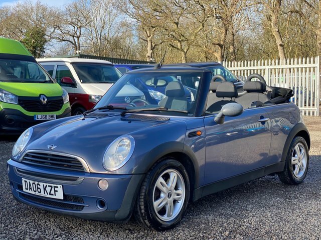 Mini Convertible 1.6 One Euro 4 Blue #2