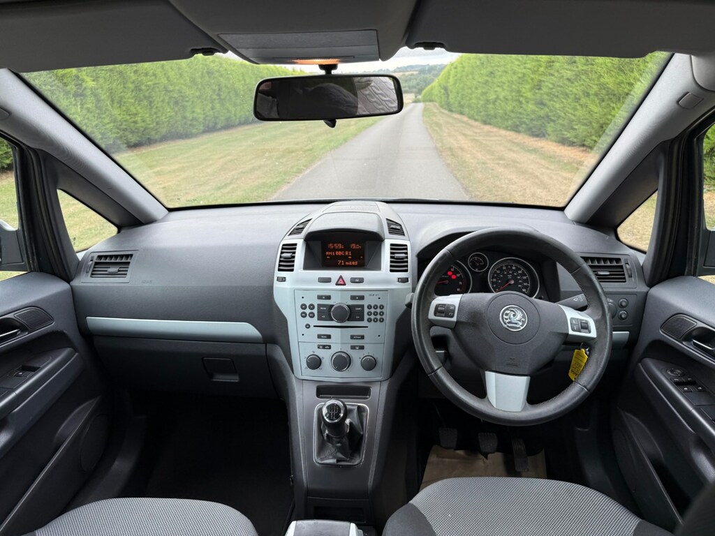 Vauxhall Zafira 1.6I Active FE59VMP #5