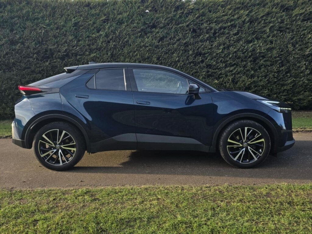 Toyota C-Hr 1.8 Hybrid Excel Cvt BD74HYP #4