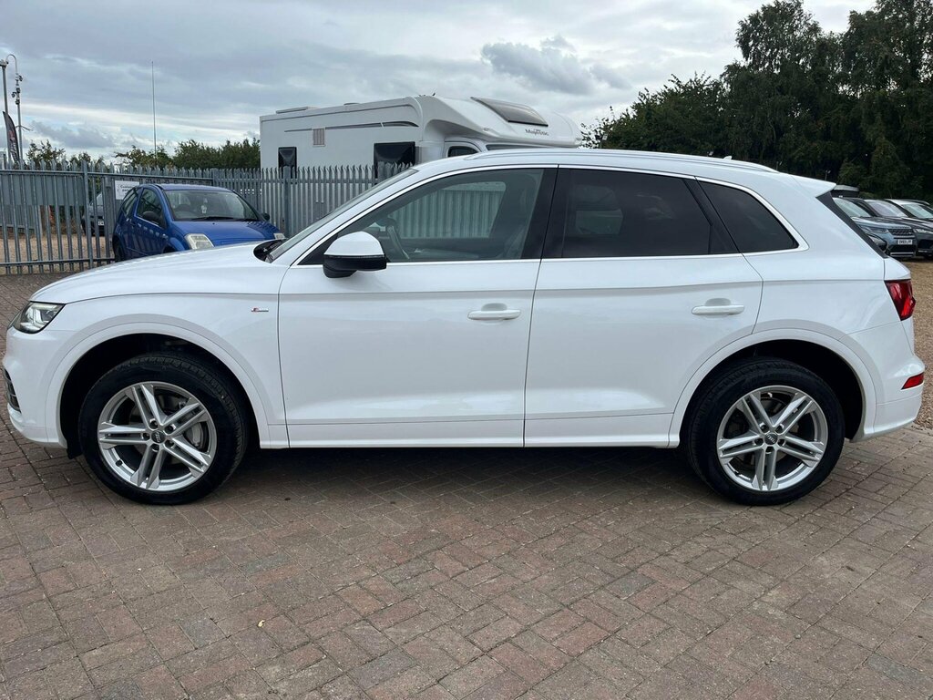 Audi Q5 2.0 Tdi S Line S Tronic Quattro Euro 6 Ss LS67AVT White #3