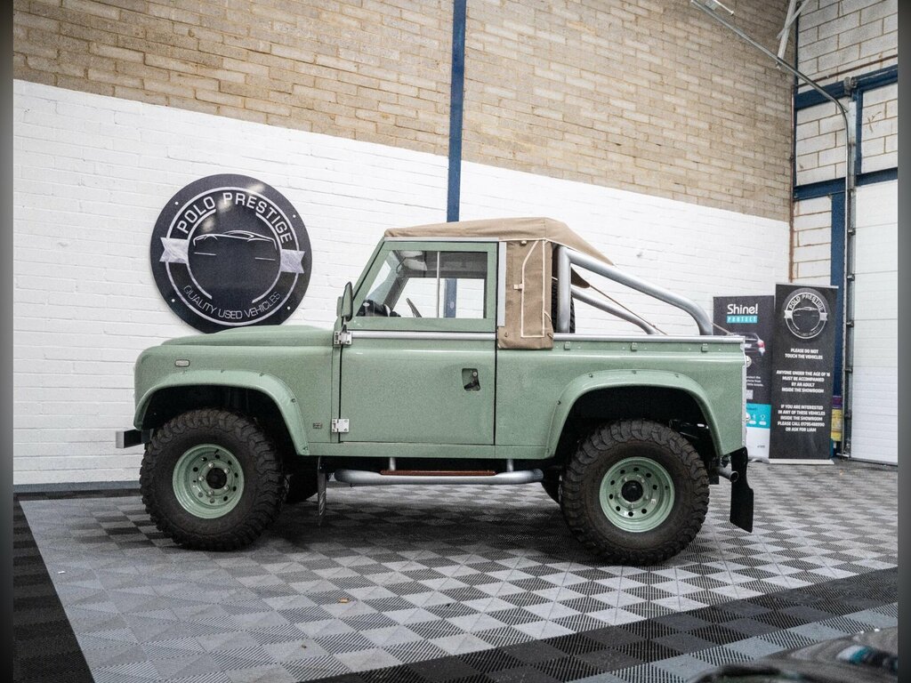Land Rover Defender 90 Suv Grey #16