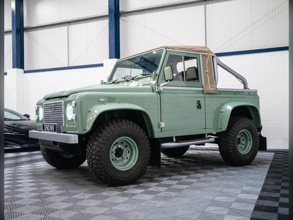 Land Rover Defender 90 Suv Grey #8