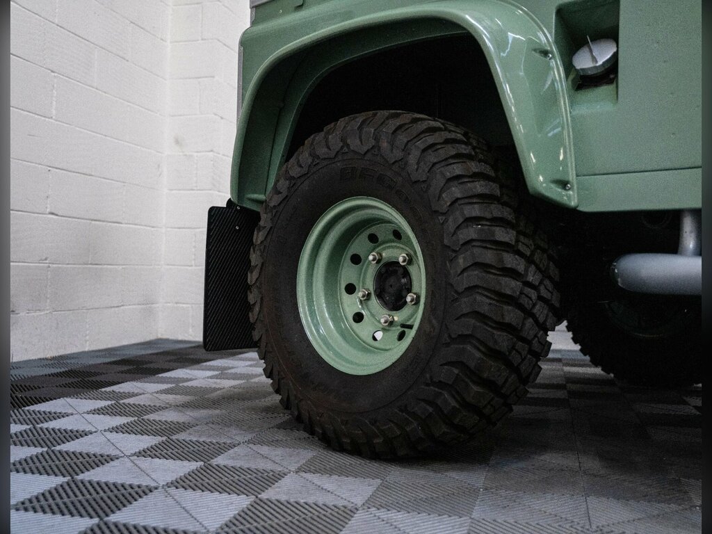 Land Rover Defender 90 Suv Grey #15
