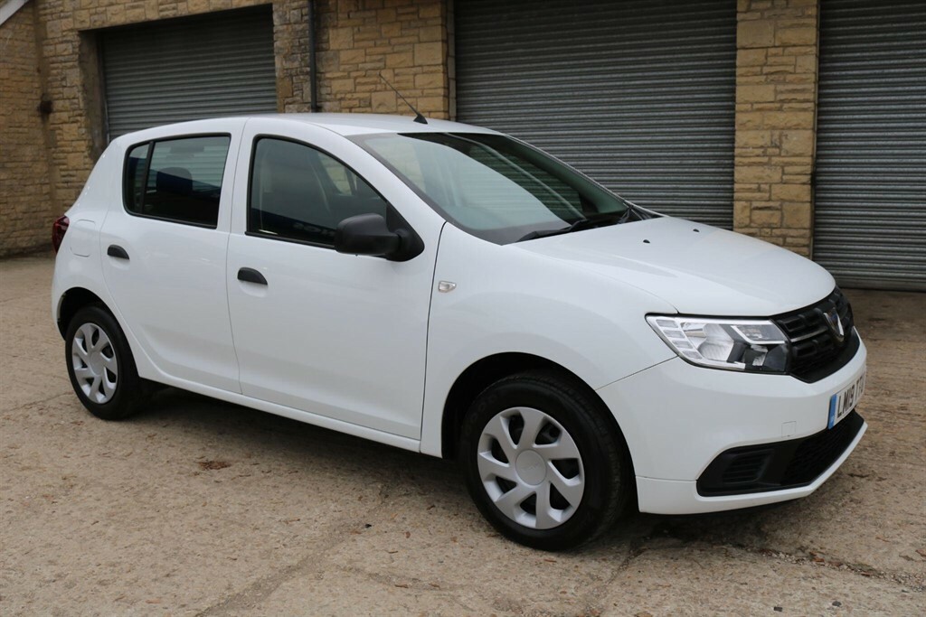 Dacia Sandero 0.9 Tce Essential Euro 6 Ss LM19TTU White #2