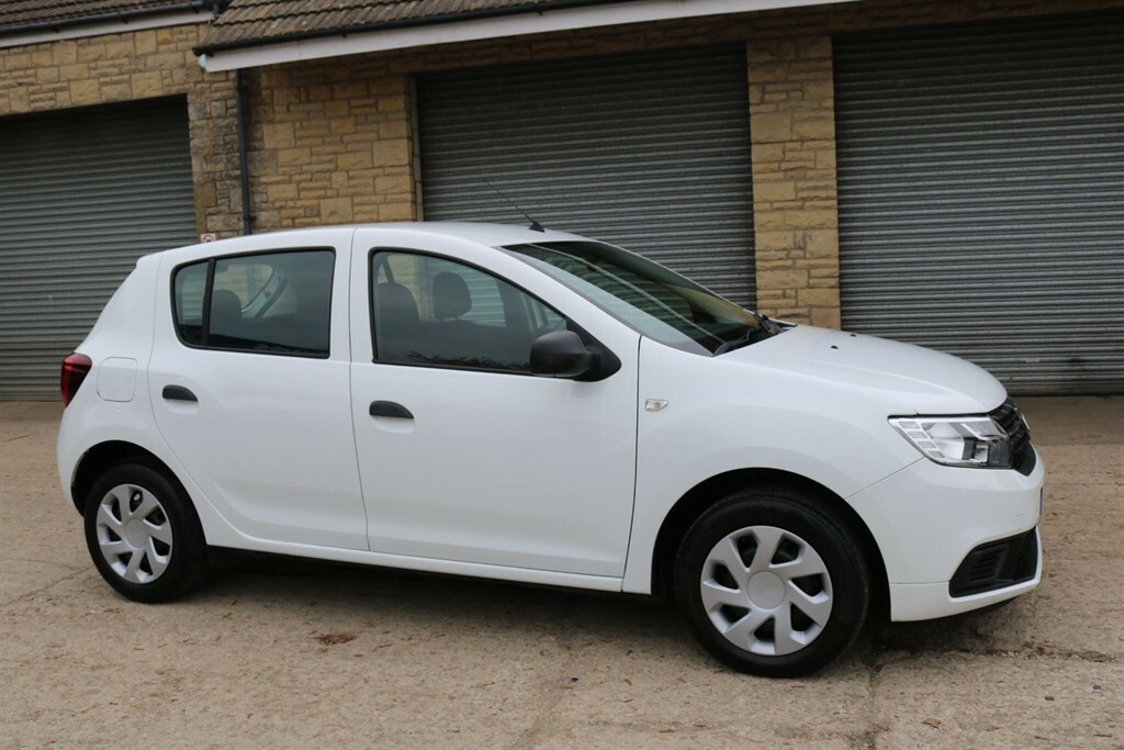 Dacia Sandero 0.9 Tce Essential Euro 6 Ss LM19TTU White #3