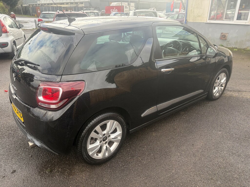 Citroen DS3 Hatchback 1.6 E-hdi Airdream Dstyle 2014 BL63BHO Black #2