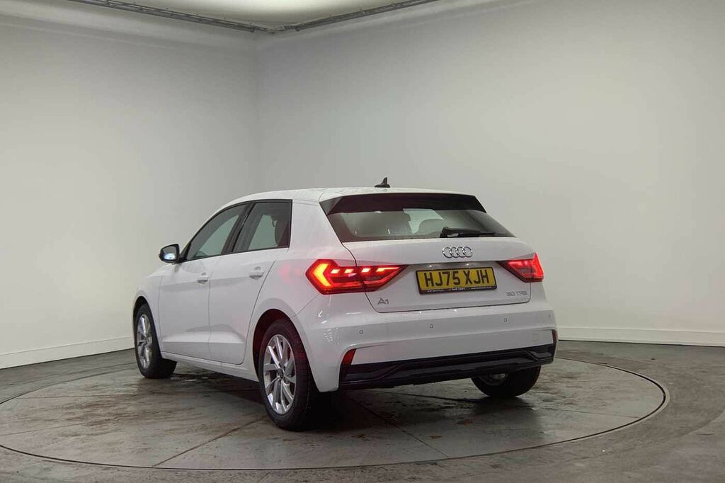 Audi A1 Sport 30 Tfsi 116 Ps S Tronic - 2024 White #3