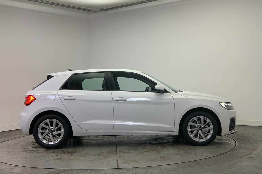Audi A1 Sport 30 Tfsi 116 Ps S Tronic - 2024 White #4