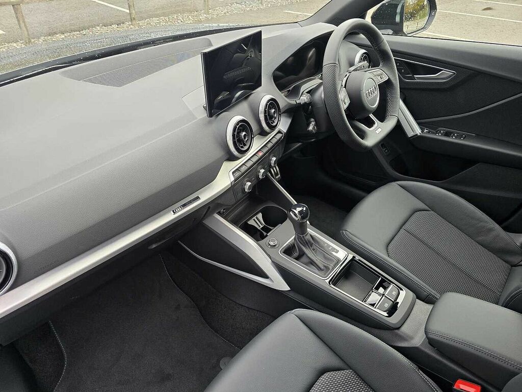 Audi Q2 Black Edition 35 Tfsi 150 Ps S Tronic - 2025 WG75CSV Black #2