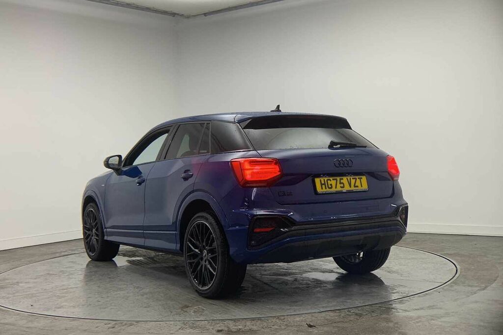 Audi Q2 Black Edition 35 Tfsi 150 Ps S Tronic - 2025 HG75VZT Blue #3