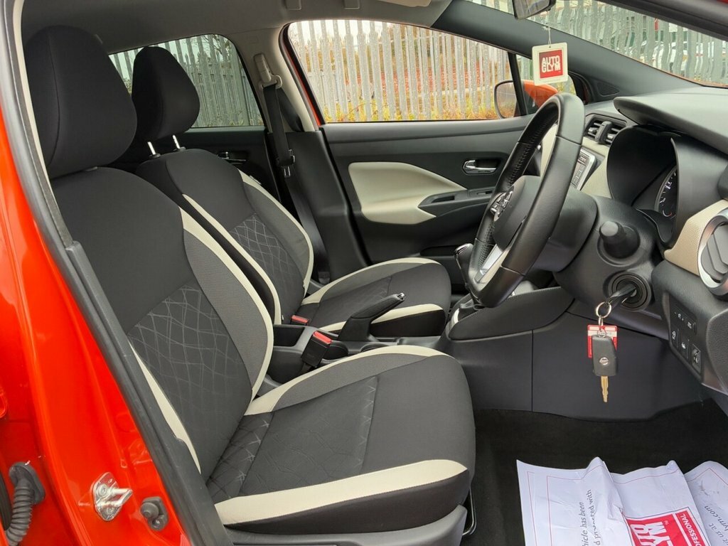 Nissan Micra 1.5L N-connecta Orange #4