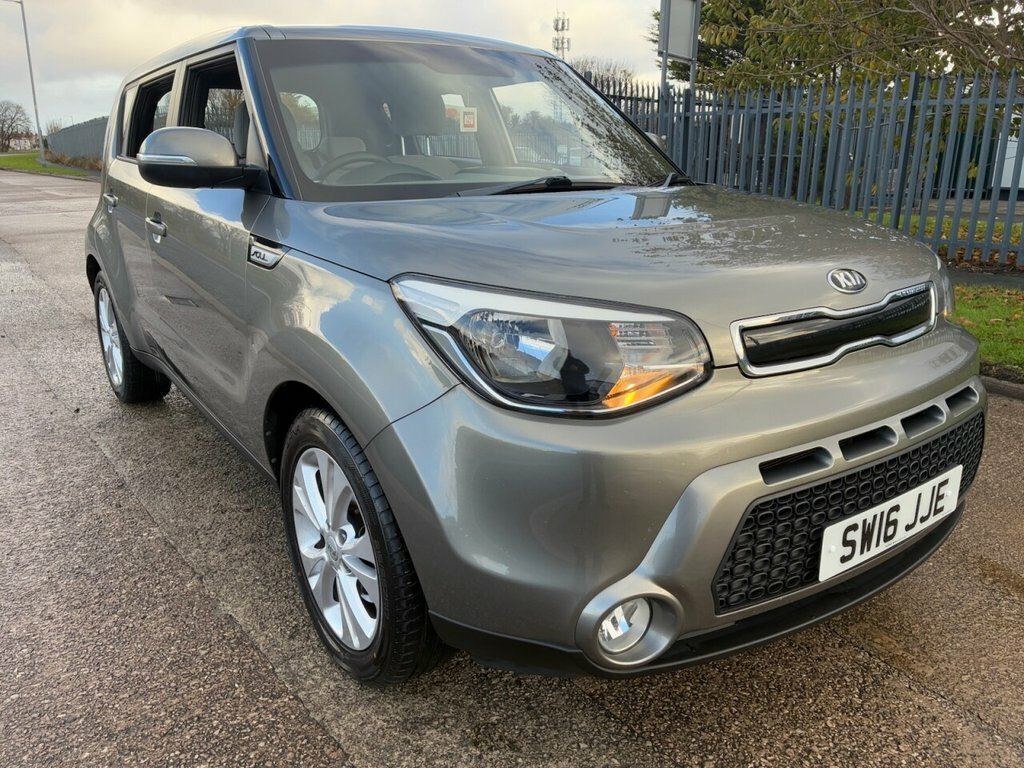 Kia Soul 1.6L Connect Silver