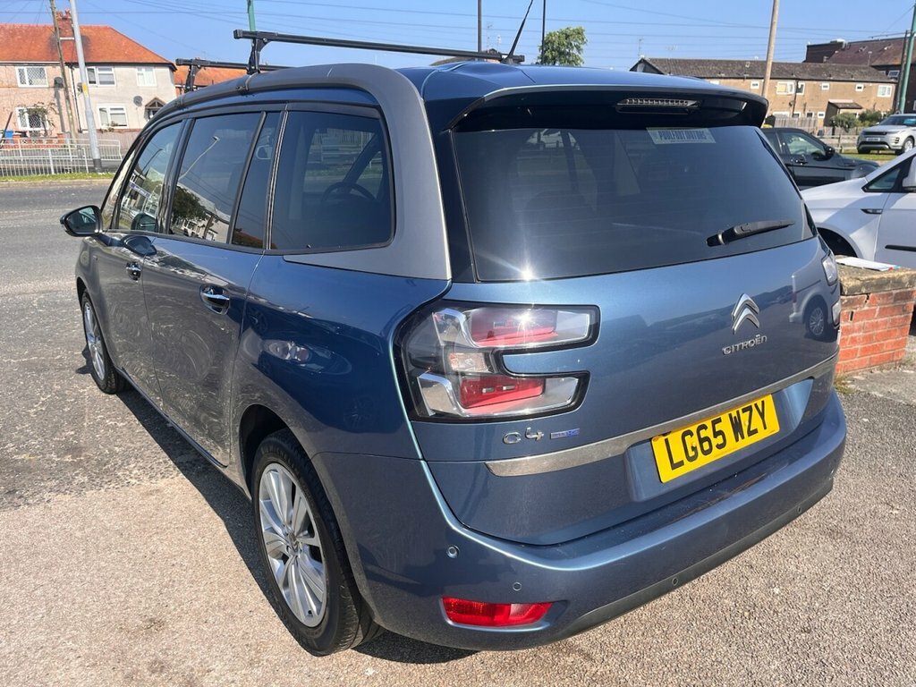 Citroen Grand C4 Picasso 1.6L Bluehdi Exclusive Plus LG65WZY Blue #3