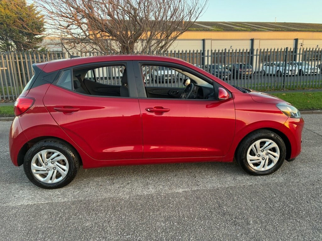 Hyundai I10 1L Se Connect Red #6