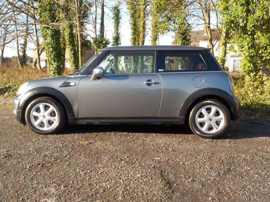 Mini Hatch 1.4 One Graphite Euro 4 BN59LRY Red #2