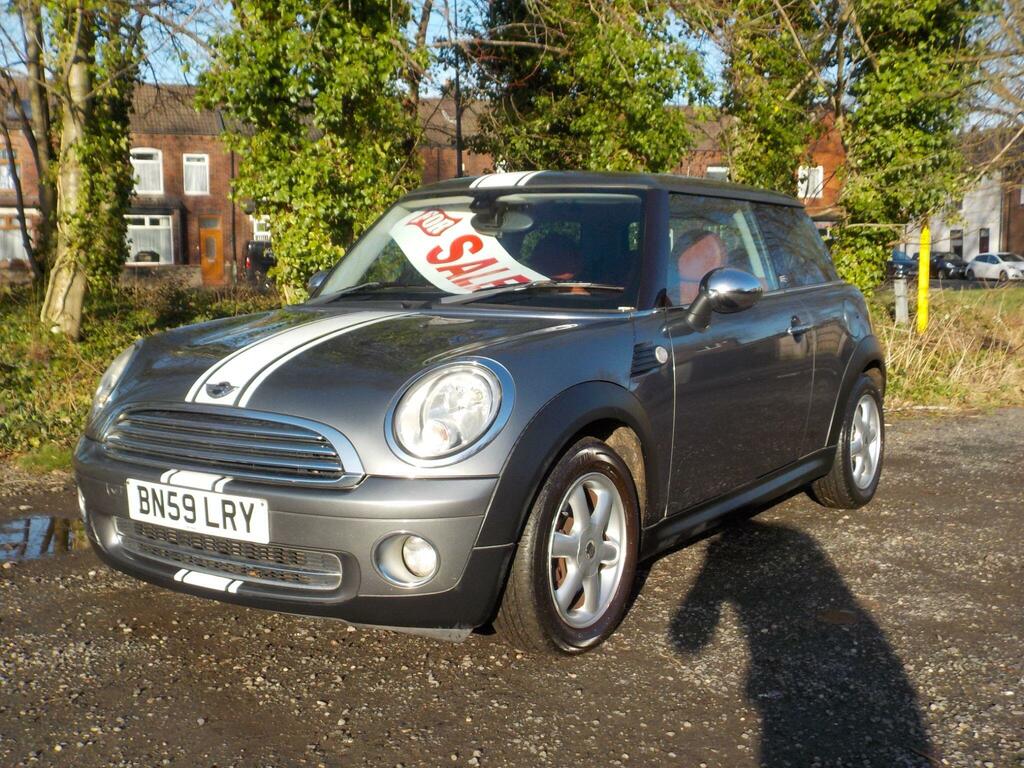Mini Hatch 1.4 One Graphite Euro 4 Red