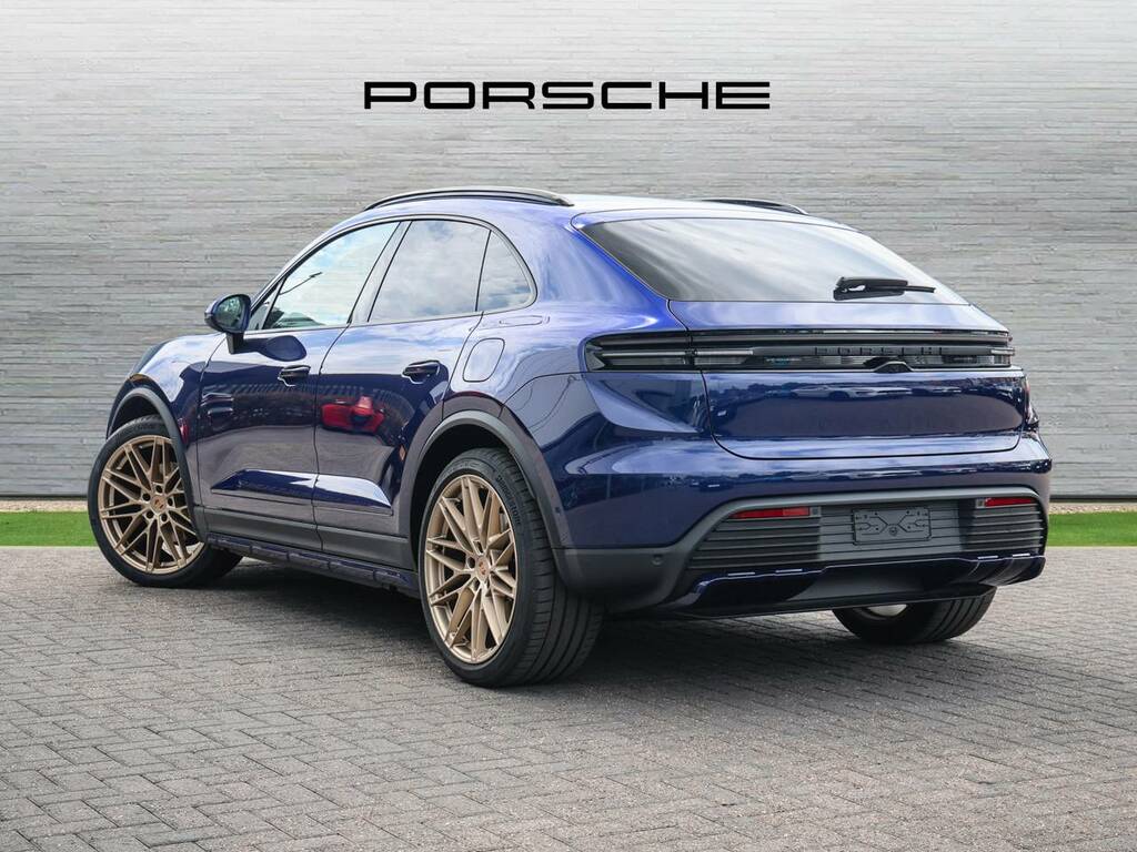 Porsche Macan 4 Electric Blue #2