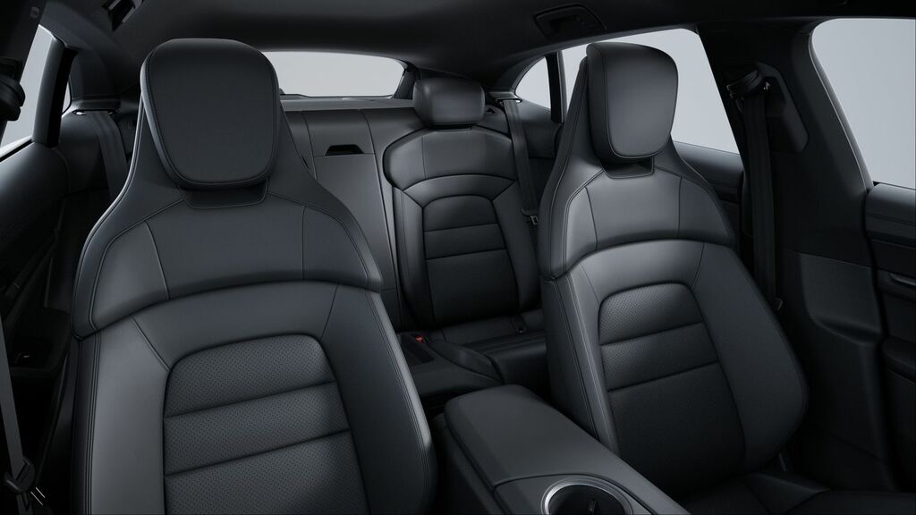 Porsche Taycan Sport Turismo Black #3