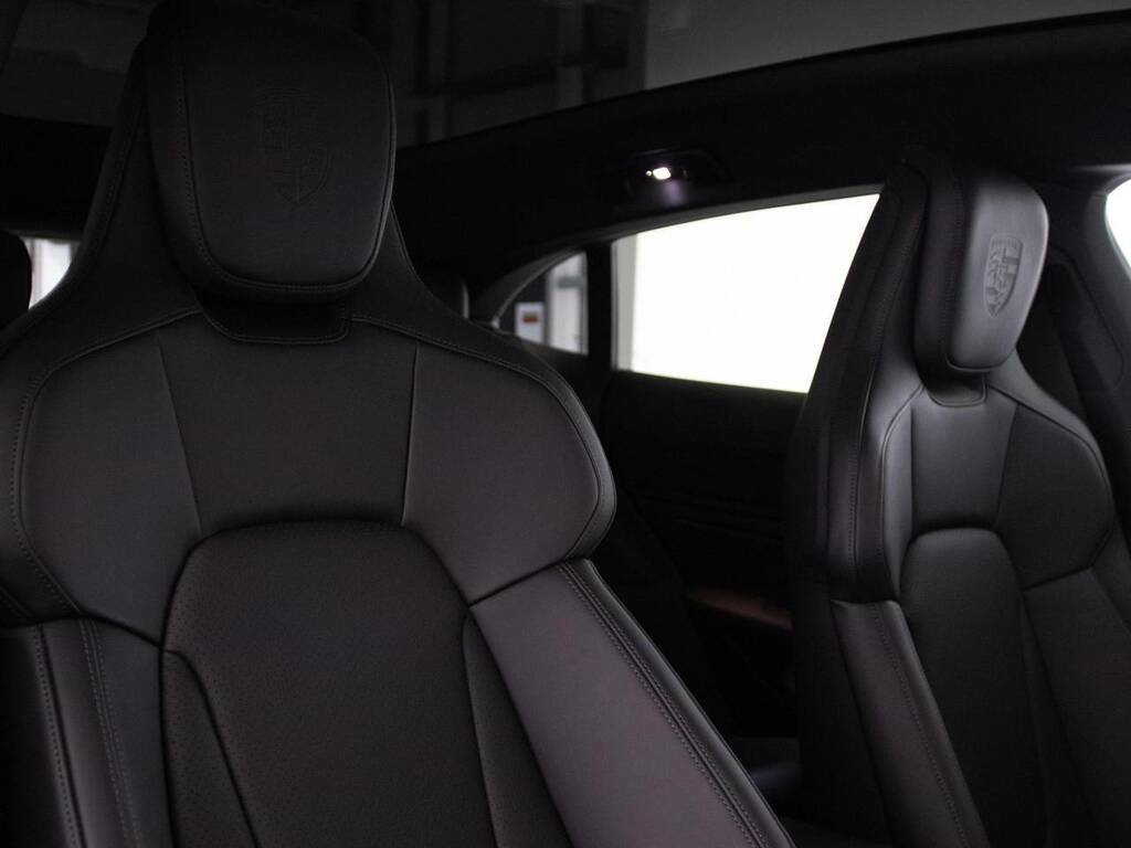 Porsche Taycan 4S Cross Turismo Grey #5