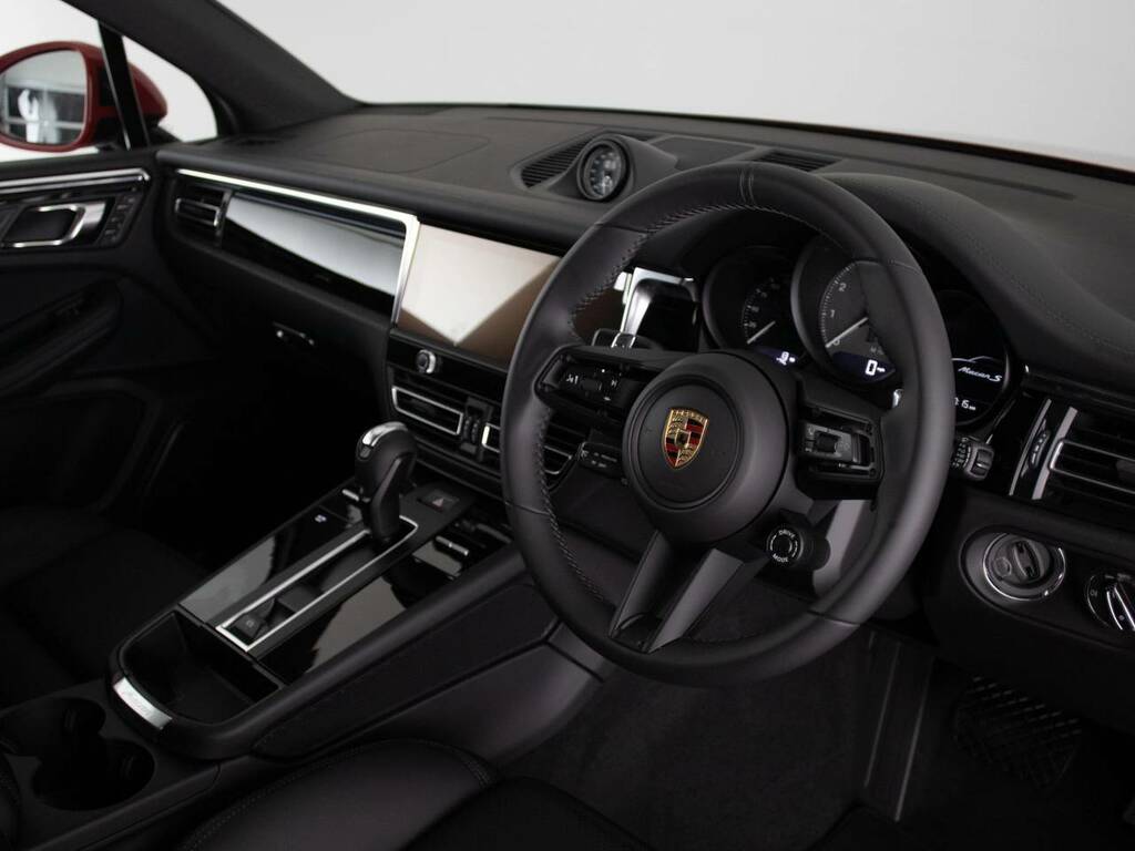 Porsche Macan S Red #4