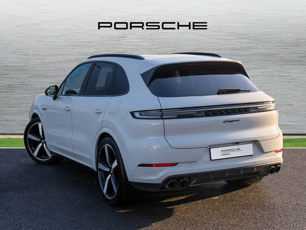 Porsche Cayenne E-hybrid Black Edition #3