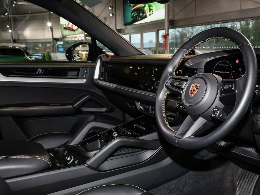 Porsche Cayenne E-hybrid Coup233 My24 Grey #4