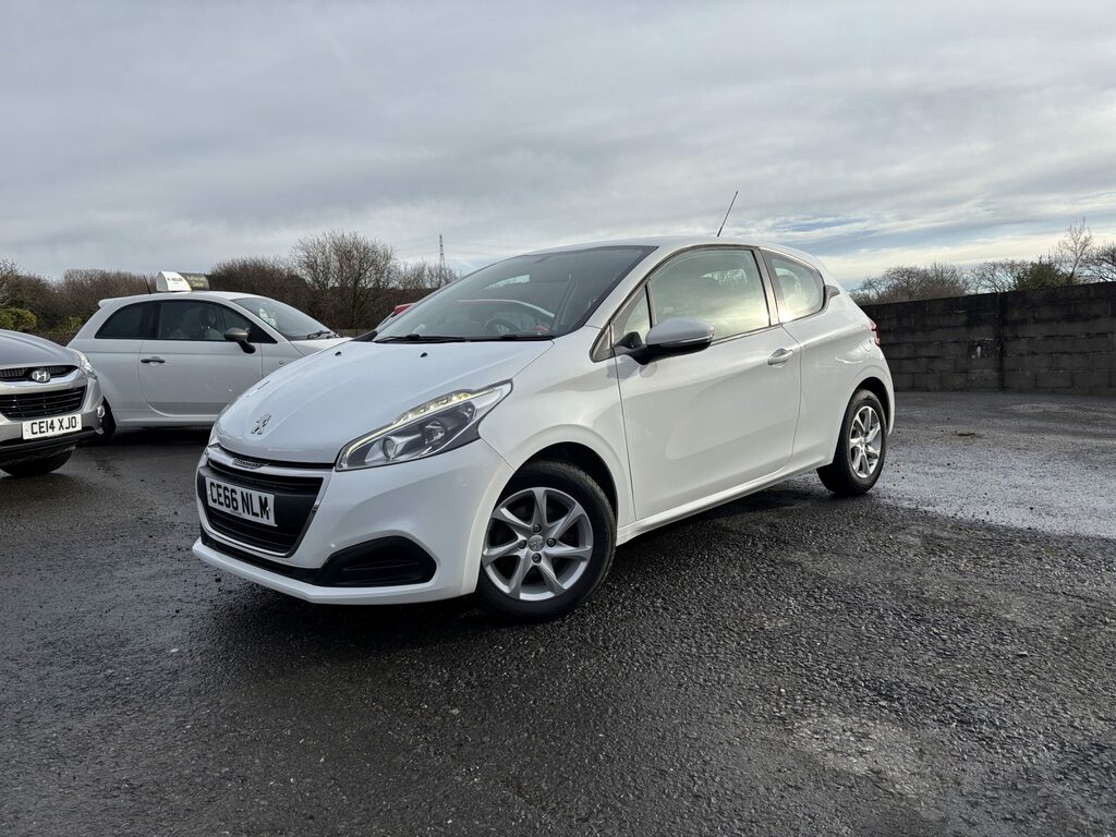 Peugeot Symbol 2 Berth White #1