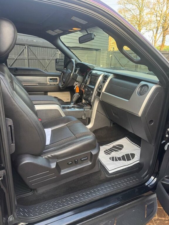 Ford F-150 Svt Raptor Black #18