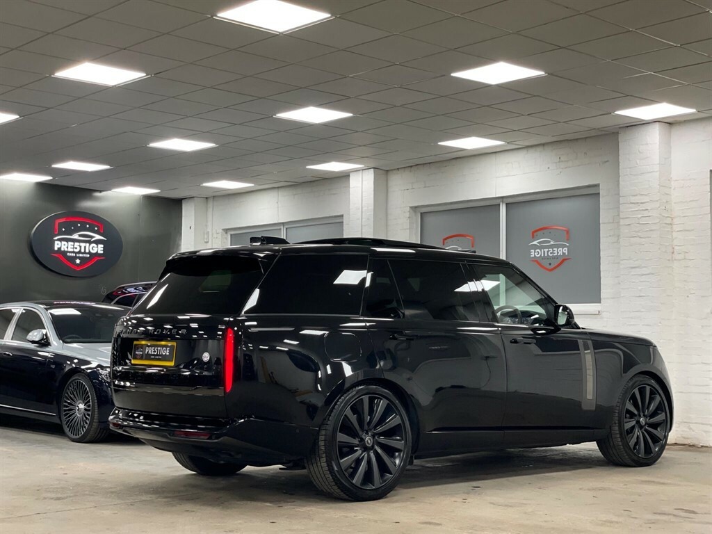 Land Rover Range Rover Suv Black #3
