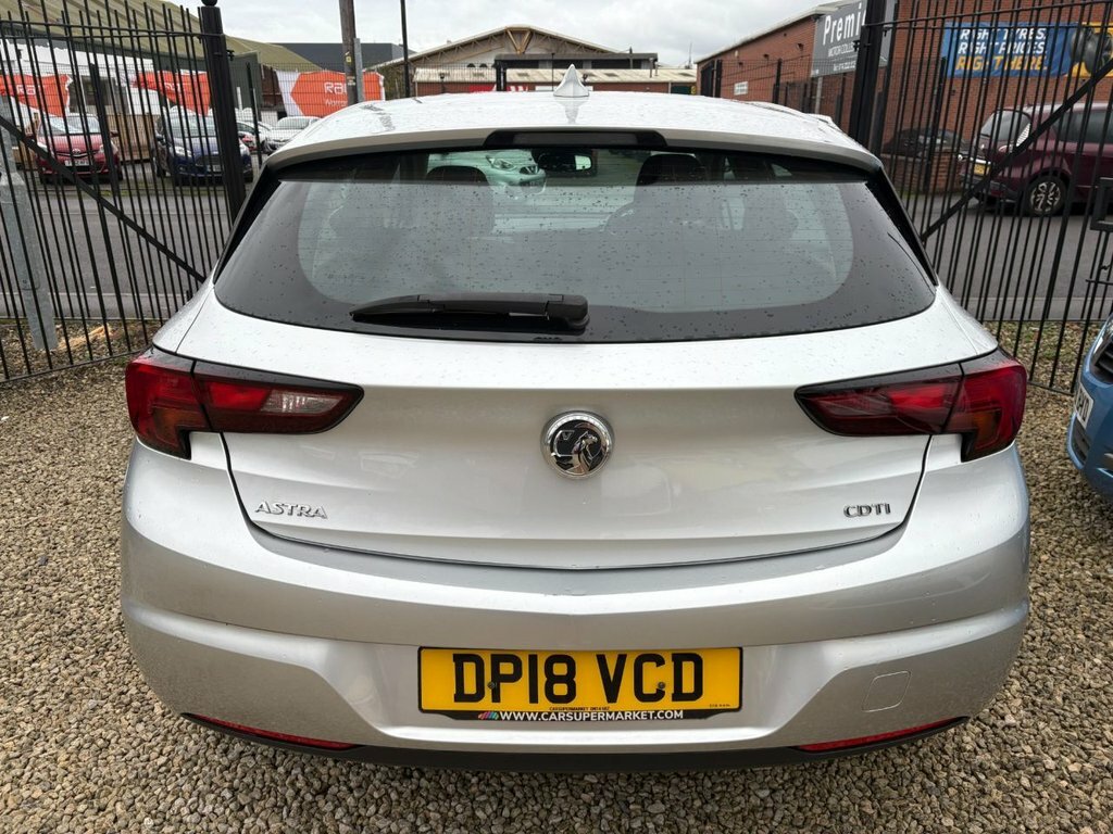 Vauxhall Astra 1.6L Sri Nav DP18VCD Silver #5