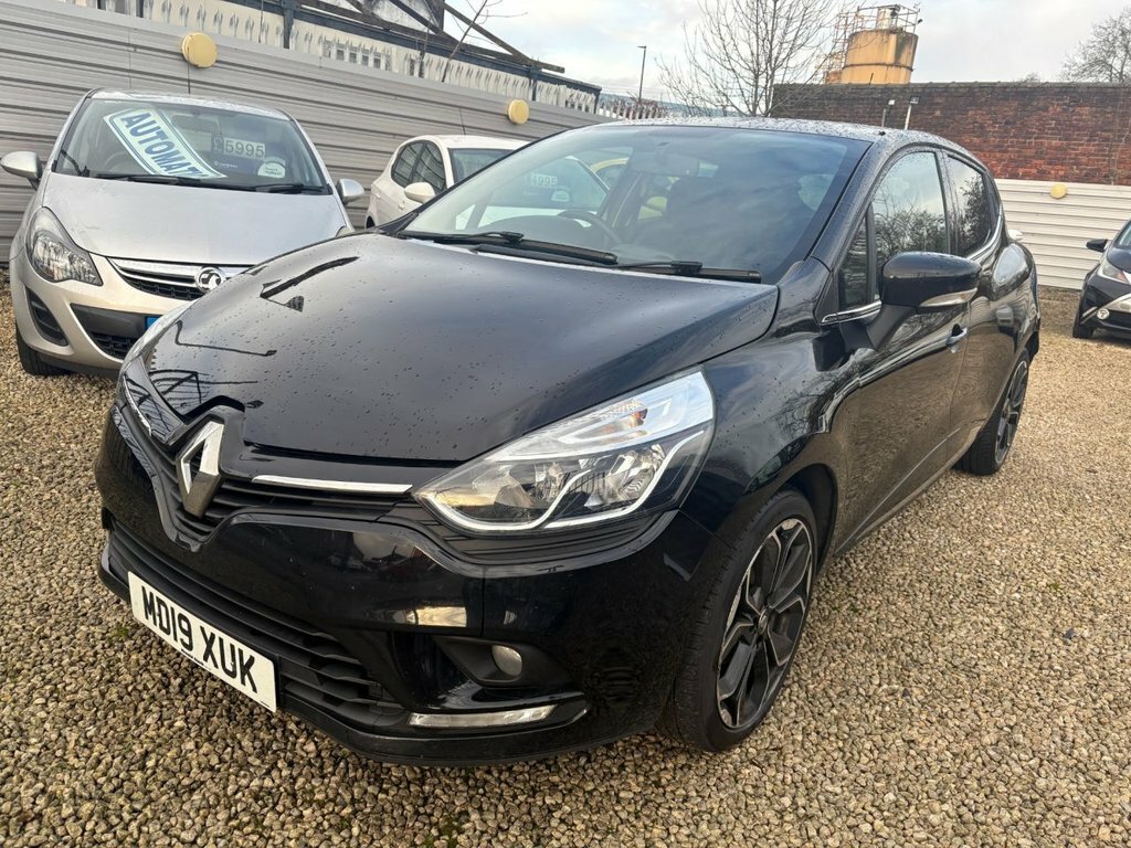 Renault Clio 1.5L Iconic MD19XUK Black #3