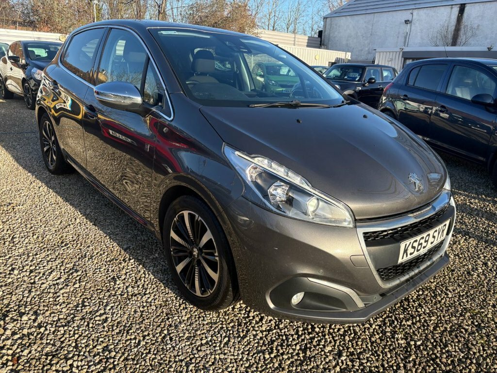 Peugeot 208 1.5L Tech Edition KS69SYR Grey