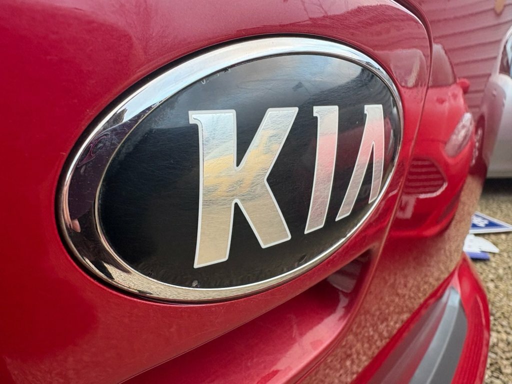 Kia RIO 1.3L Sr7 Red #4