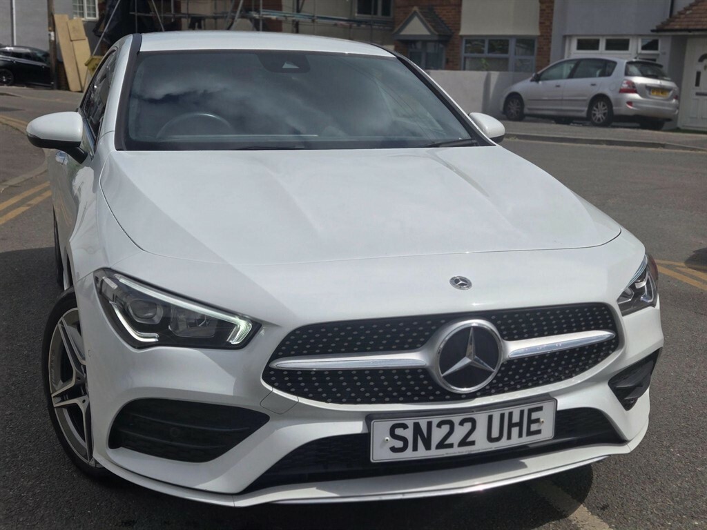 Mercedes-Benz CLA Class 1.3 L 1.3 E 15.6Kwh Amg Line Premium Coupe 8G-dc White