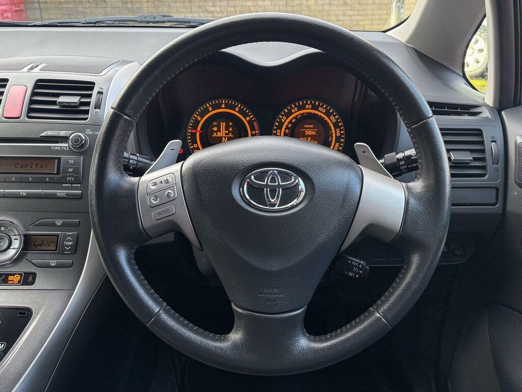 Toyota Auris Hatchback 1.6 T Spirit Multimode 200808 Silver #6