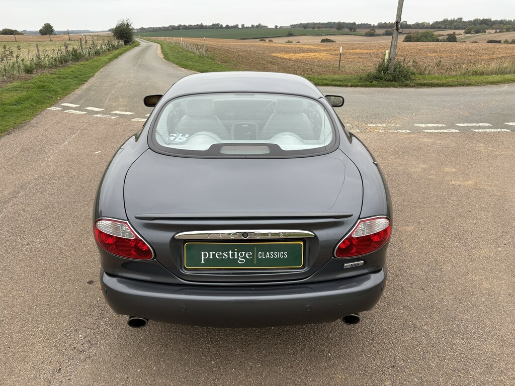 Jaguar XK8 Coupe 4.2 2004 Grey #4