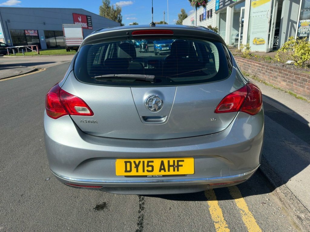 Vauxhall Astra 1.6L Design DY15AHF Silver #6